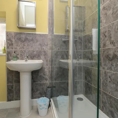 Morgans Rest * Scarborough